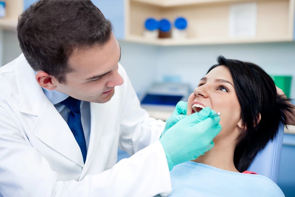 Emergency Tooth Removal: What To Expect